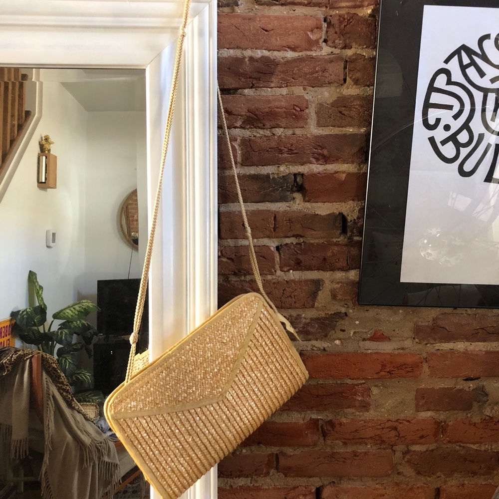 Vintage Woven Straw Crossbody Bag